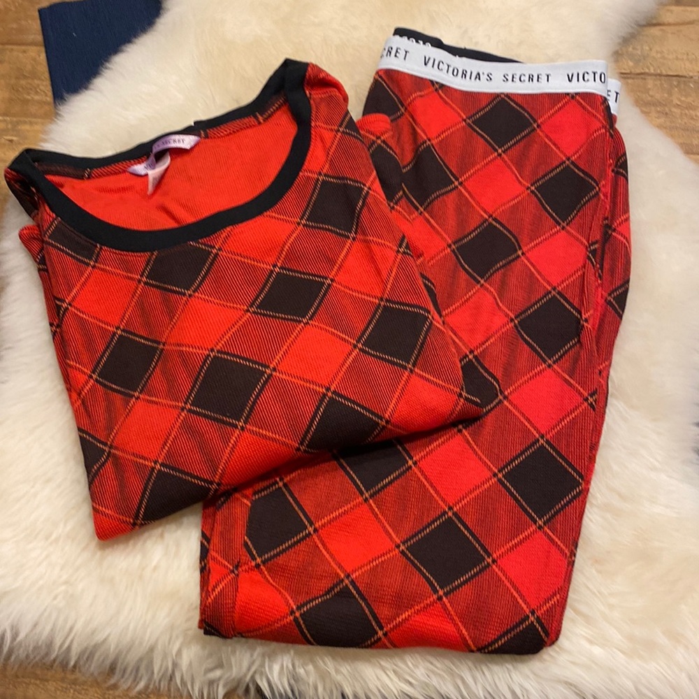 Victoria Secret Thermal Pajama Set